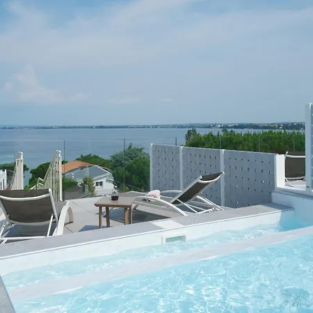 酒店 Palazzo Del Garda & 4*