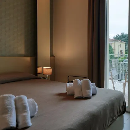 Palazzo Del Garda & Hotell