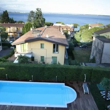 Hotell Palazzo Del Garda &